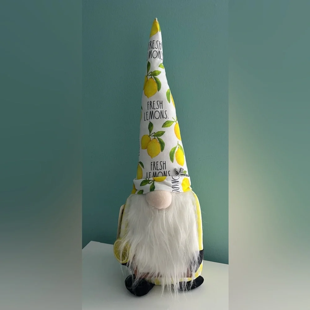 🌸Rae Dunn “You’re My Main Squeeze” Lemon Gnome